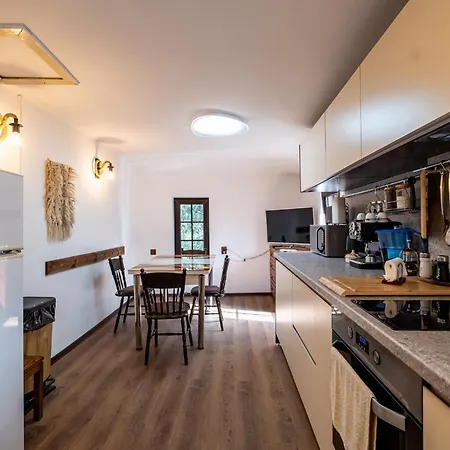 Seagull Apartment *